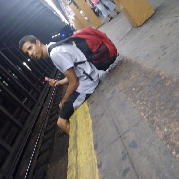 Meet your Posher, Joshua - Picture 1 of 1